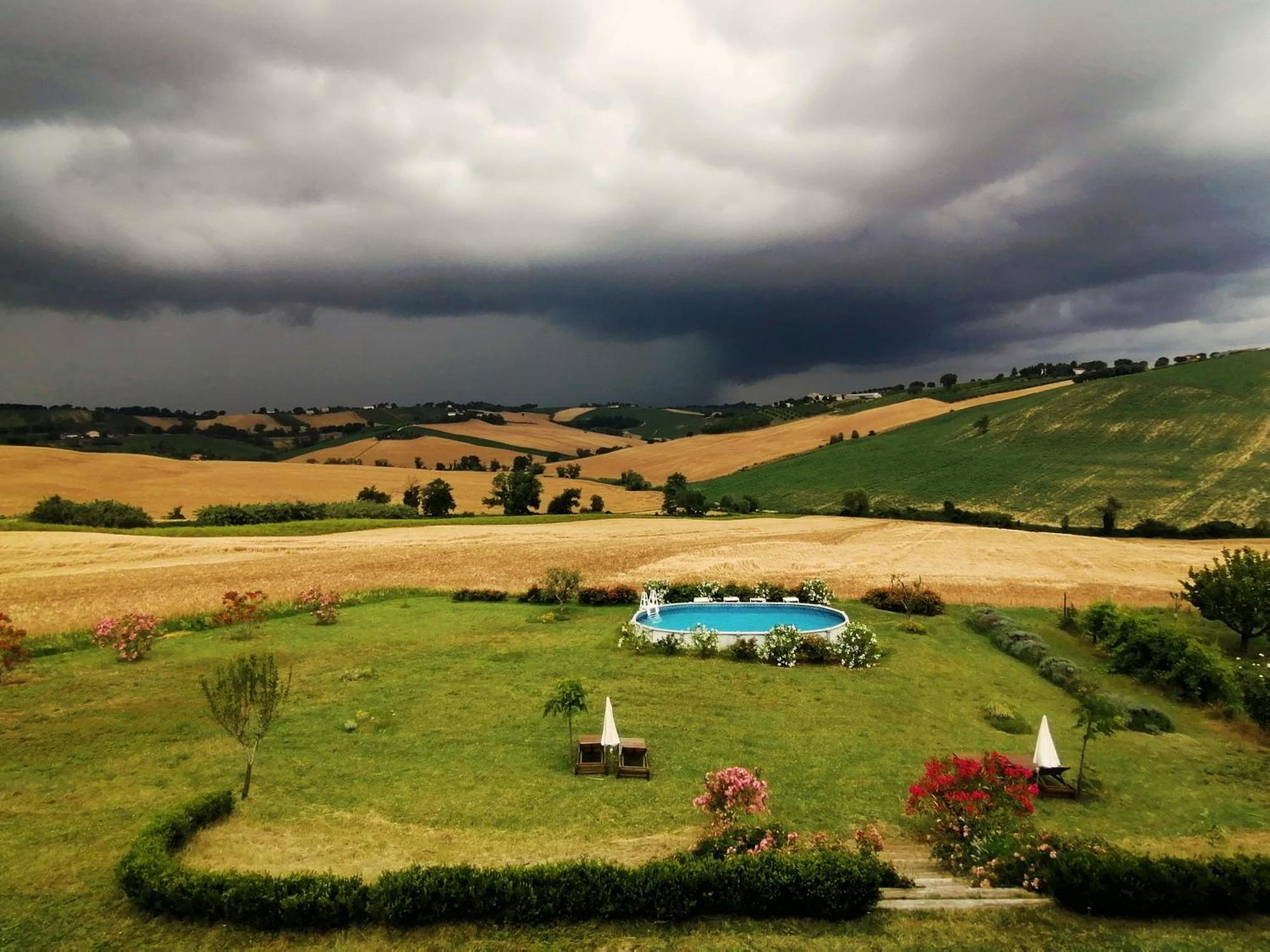 Il Giardino Nella Valle Belvedere Ostrense Exterior foto